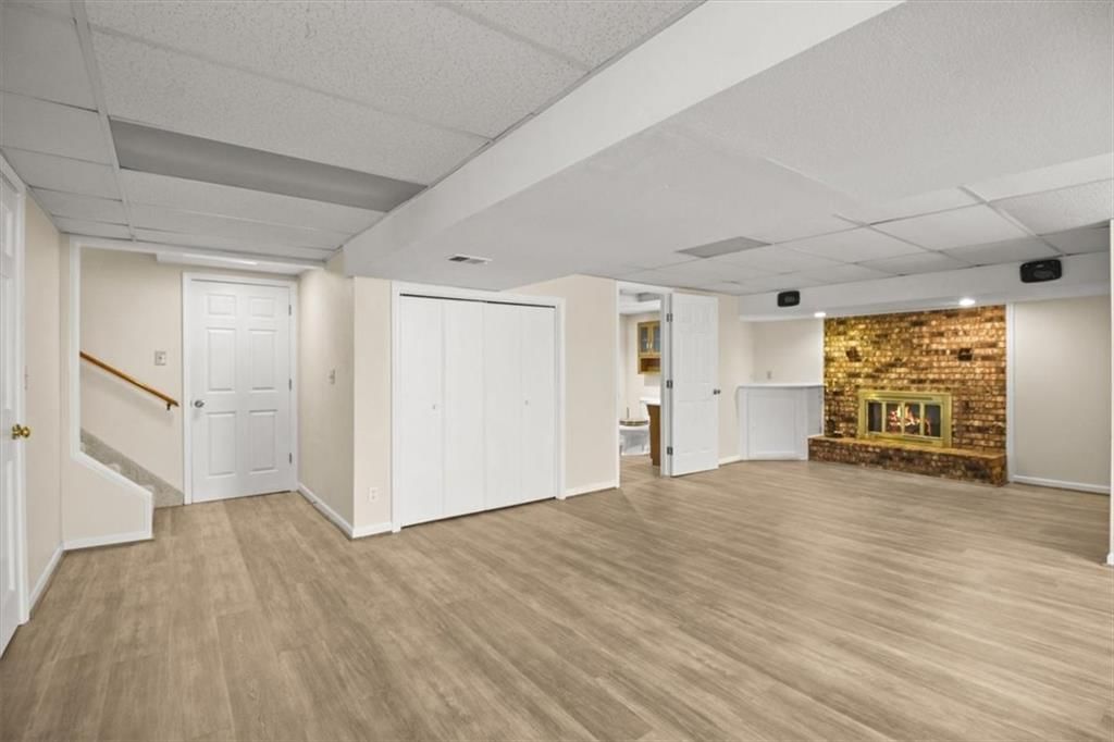 2413 Paris Drive — photo 19