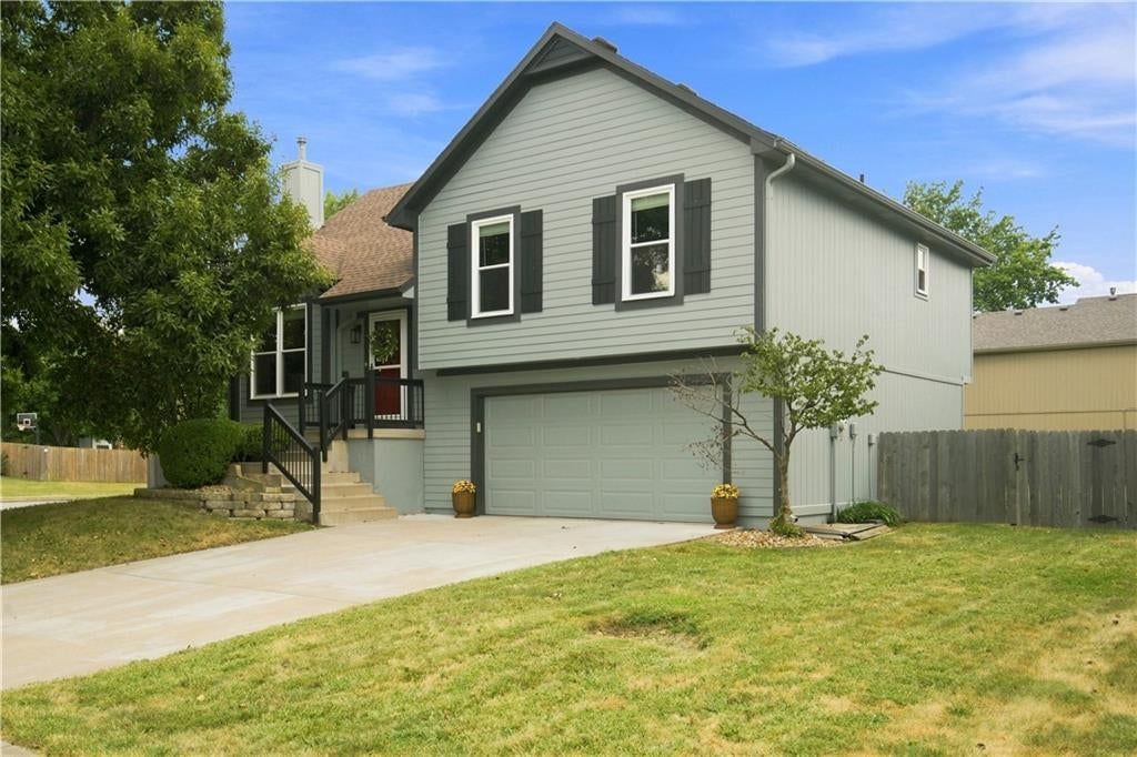 16296 S Hunter Street — photo 2