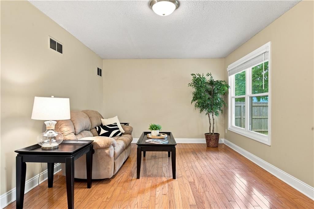 16296 S Hunter Street — photo 10