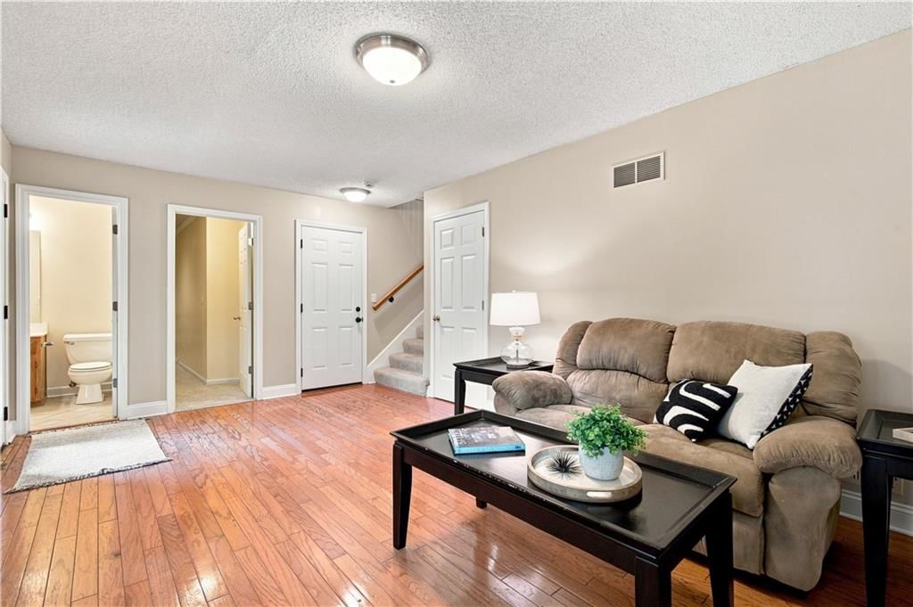 16296 S Hunter Street — photo 11