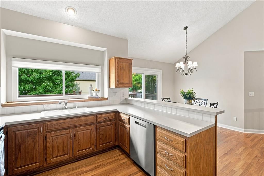 16296 S Hunter Street — photo 17