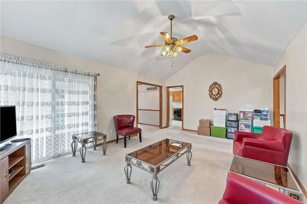 419 NW TIMBERBROOKE Drive — photo 17