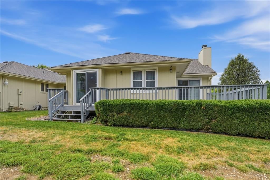 419 NW TIMBERBROOKE Drive — photo 32
