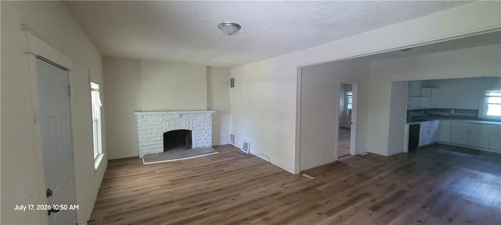 2950 Lockridge Street — photo 7