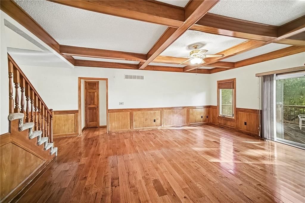 7605 NW Roberts Road — photo 14