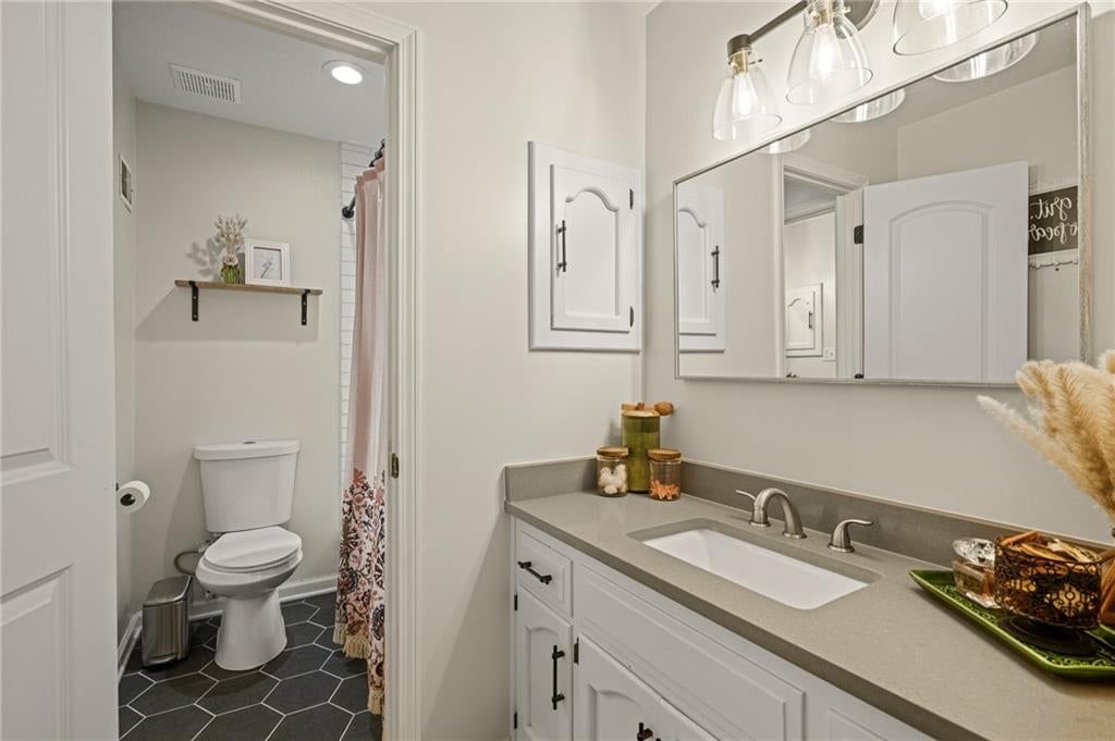 11309 W 52nd Terrace — photo 11