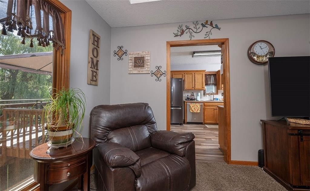 Photo 6 of 38 - 15903 Slater Avenue, Belton, MO 64012