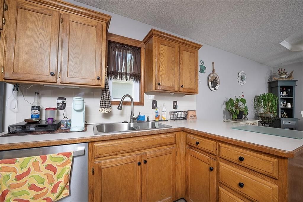 Photo 9 of 38 - 15903 Slater Avenue, Belton, MO 64012