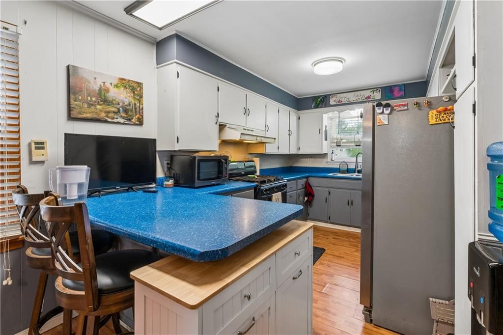 7075 Reynolds Avenue — photo 8