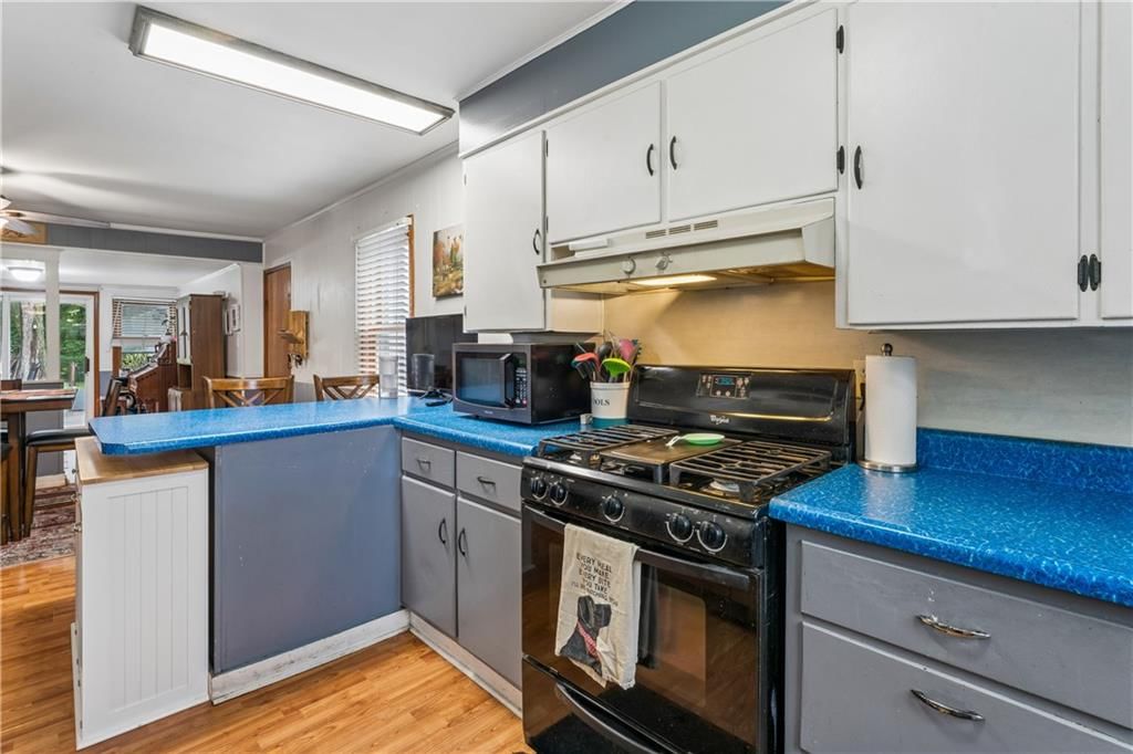 7075 Reynolds Avenue — photo 10
