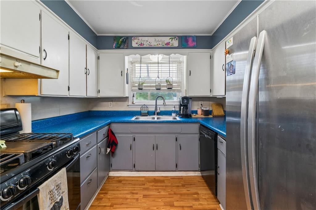 7075 Reynolds Avenue — photo 12