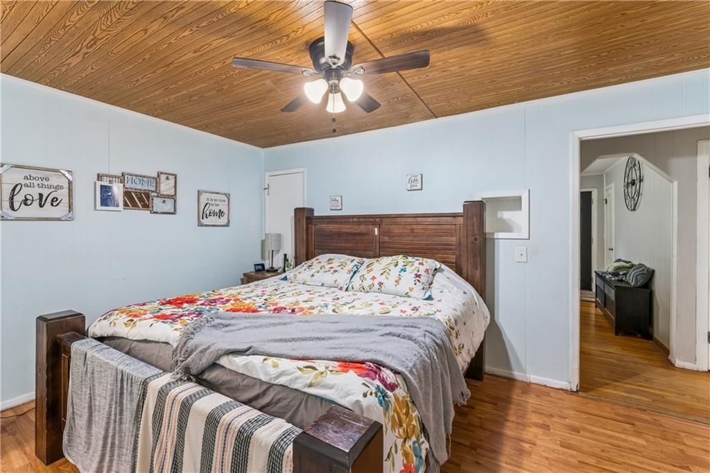 7075 Reynolds Avenue — photo 19