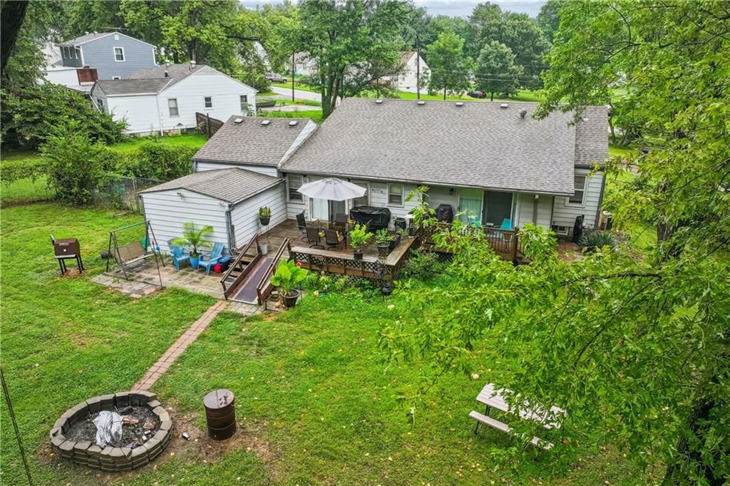 7075 Reynolds Avenue — photo 49