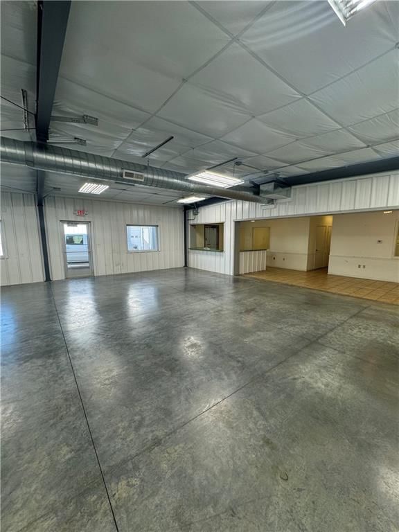 2507 S Main Street — photo 8