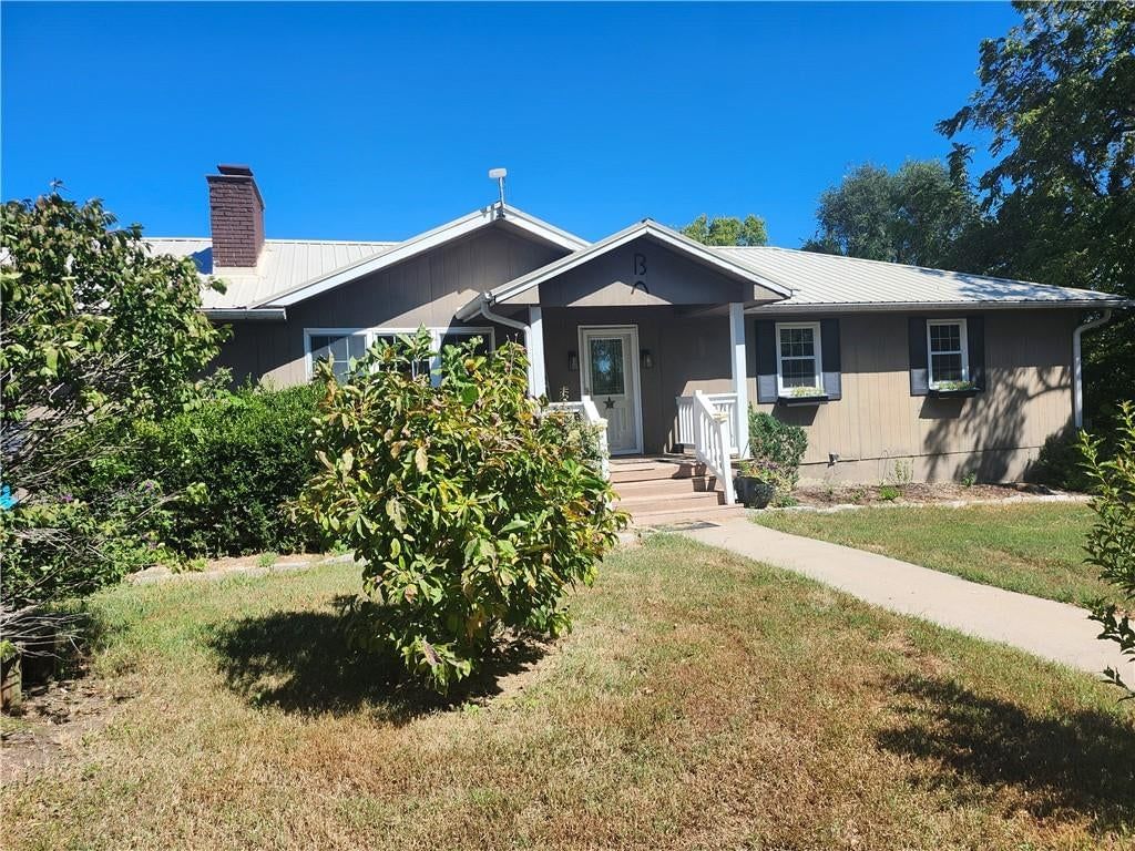 36405 Hedge Lane Road — photo 3