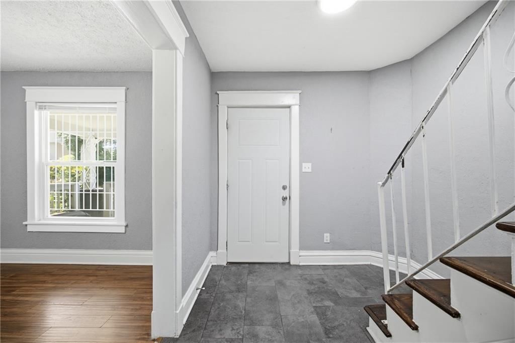 2501 Jackson Avenue — photo 5