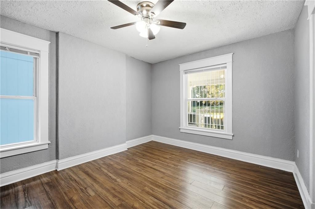 2501 Jackson Avenue — photo 6