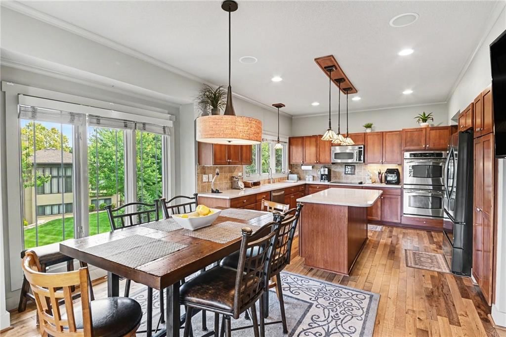 19420 W 102nd Street — photo 10
