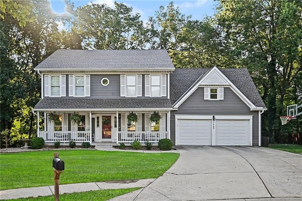 7645 N Lucerne Court, Kansas City, MO: listing photo 3