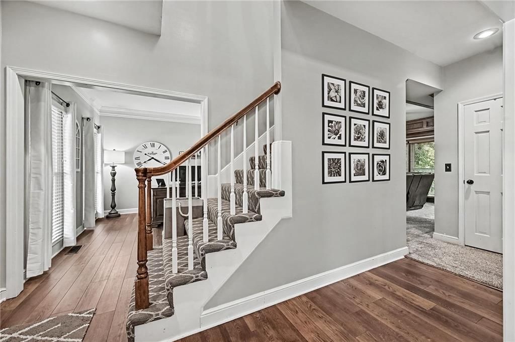 Photo 6 of 42 - 7645 N Lucerne Court, Kansas City, MO 64151