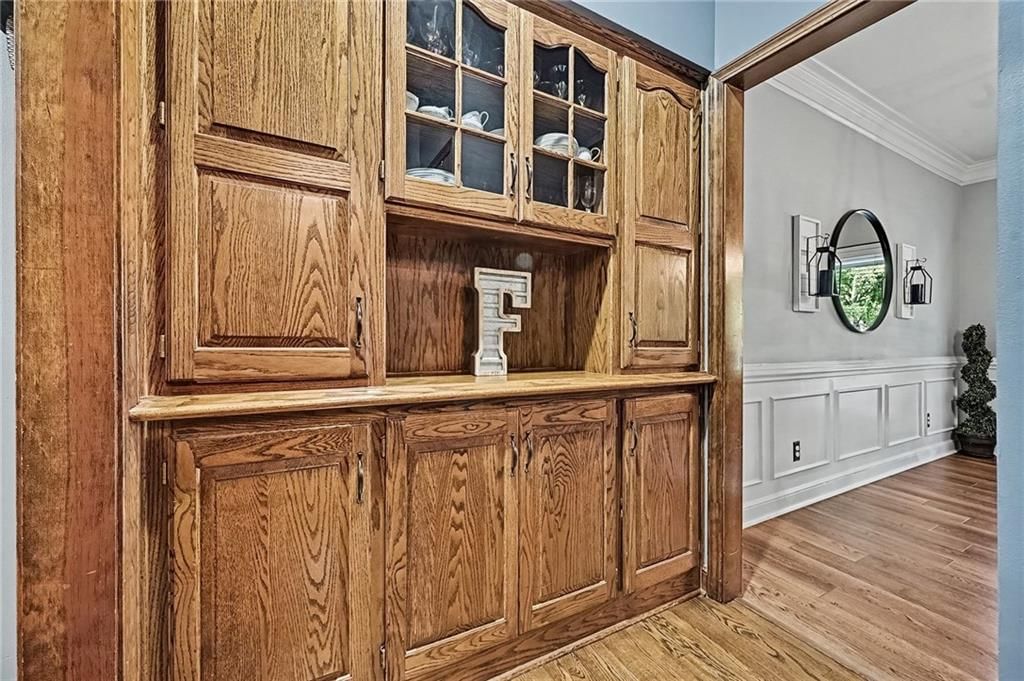Photo 11 of 42 - 7645 N Lucerne Court, Kansas City, MO 64151