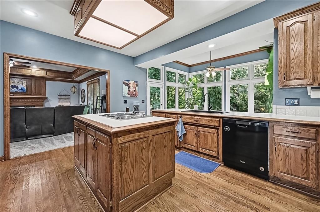 Photo 14 of 42 - 7645 N Lucerne Court, Kansas City, MO 64151