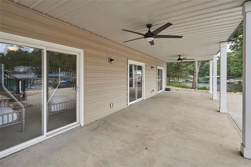 129 Drake Lane — photo 34
