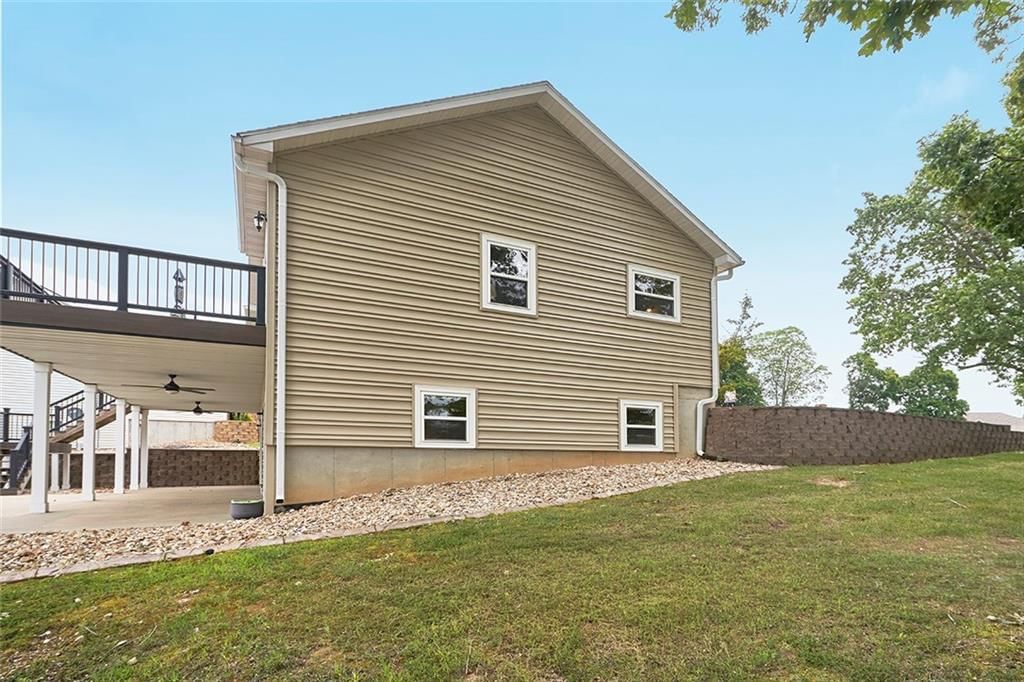 129 Drake Lane — photo 41