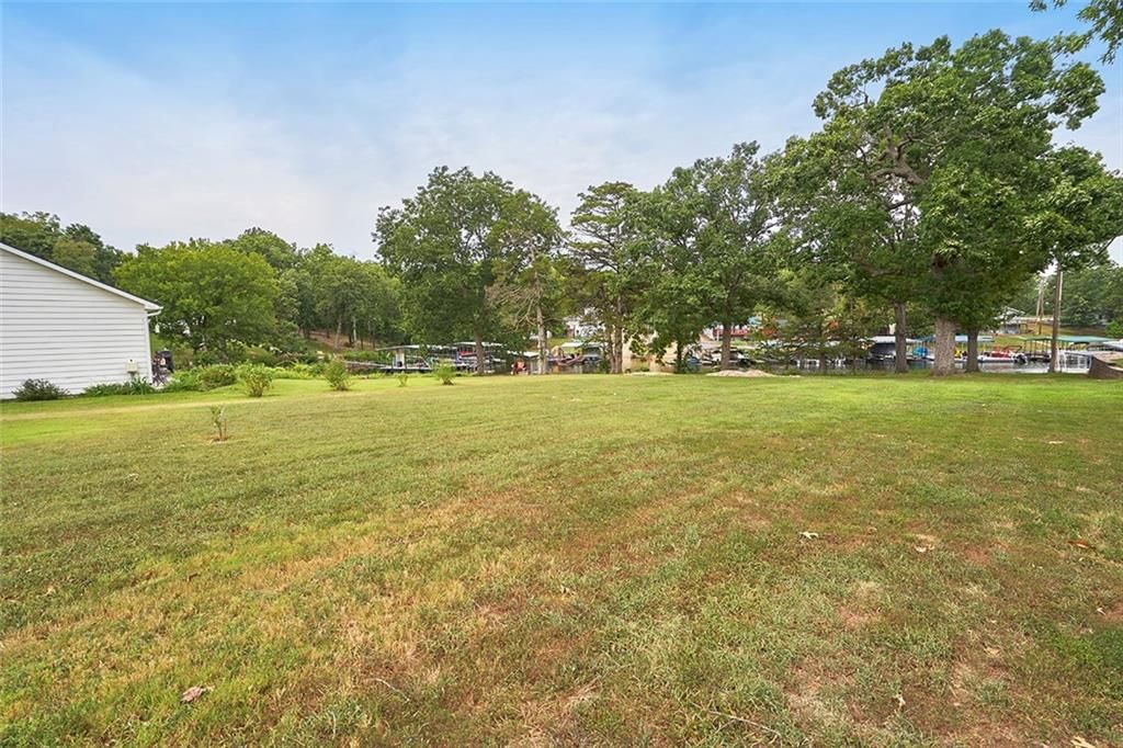 129 Drake Lane — photo 42