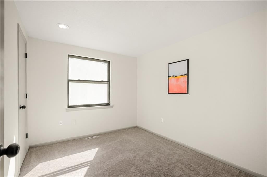 Photo 22 of 50 - 2116 E Mohawk Drive, Olathe, KS 66062
