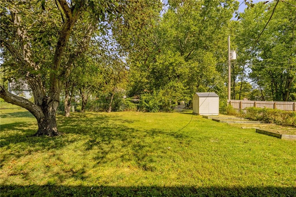 Photo 42 of 50 - 2116 E Mohawk Drive, Olathe, KS 66062