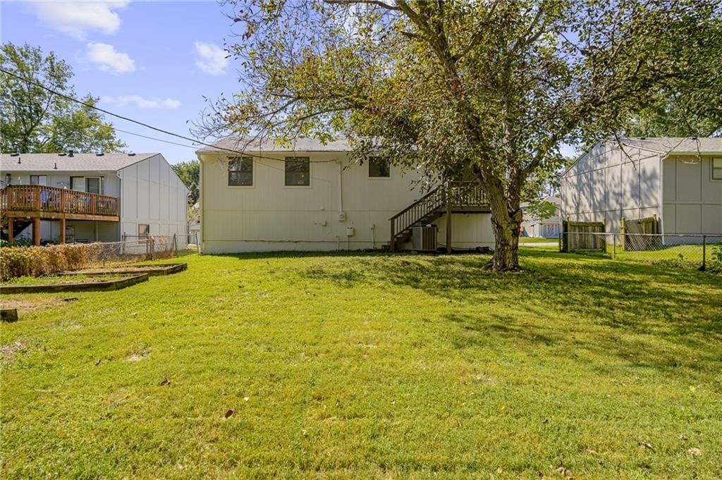 Photo 44 of 50 - 2116 E Mohawk Drive, Olathe, KS 66062
