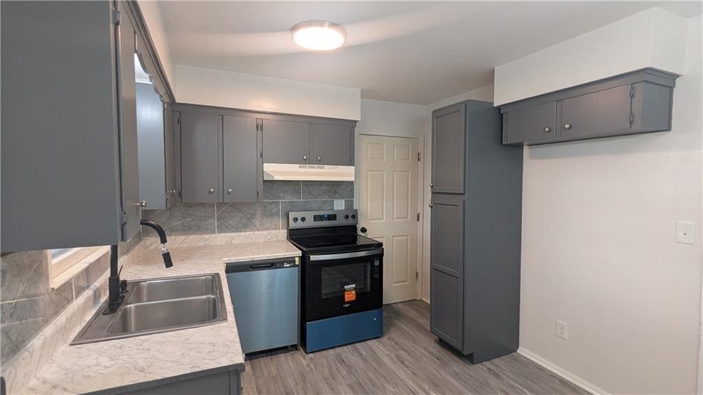4002 S Hocker Avenue — photo 26