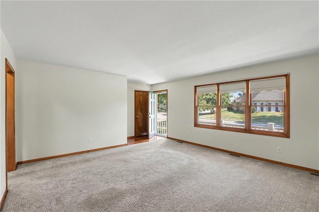 616 SW Hoke Lane — photo 9
