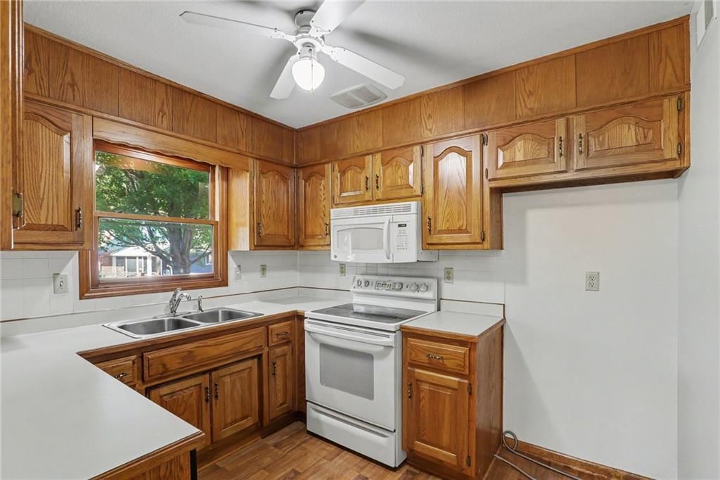 616 SW Hoke Lane — photo 13