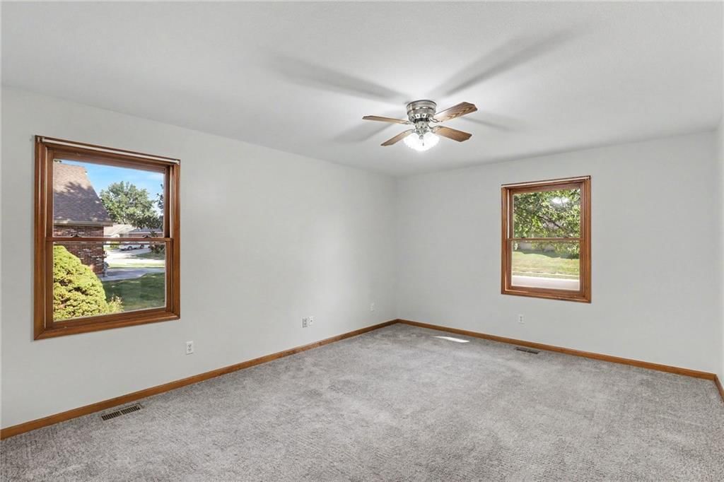 616 SW Hoke Lane — photo 17