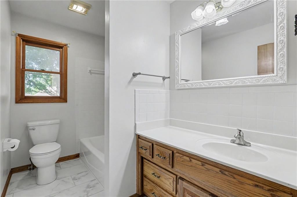 616 SW Hoke Lane — photo 21