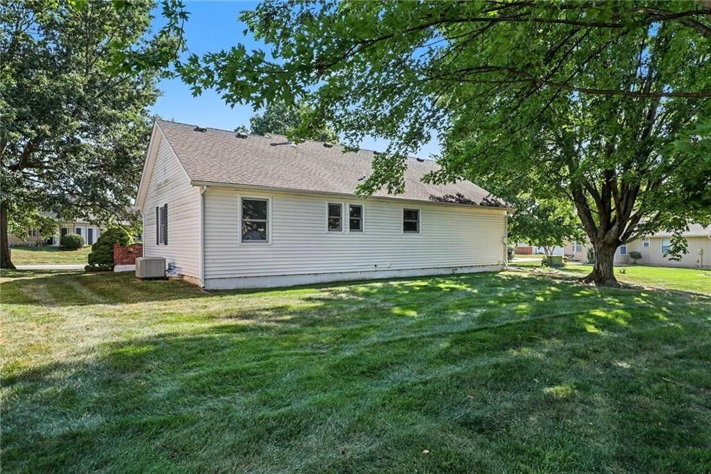 616 SW Hoke Lane — photo 25