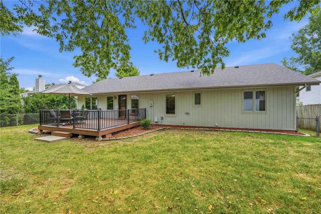1628 NE WESTWIND Drive — photo 7
