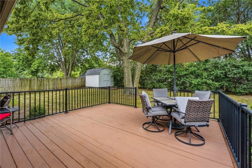 1628 NE WESTWIND Drive — photo 9