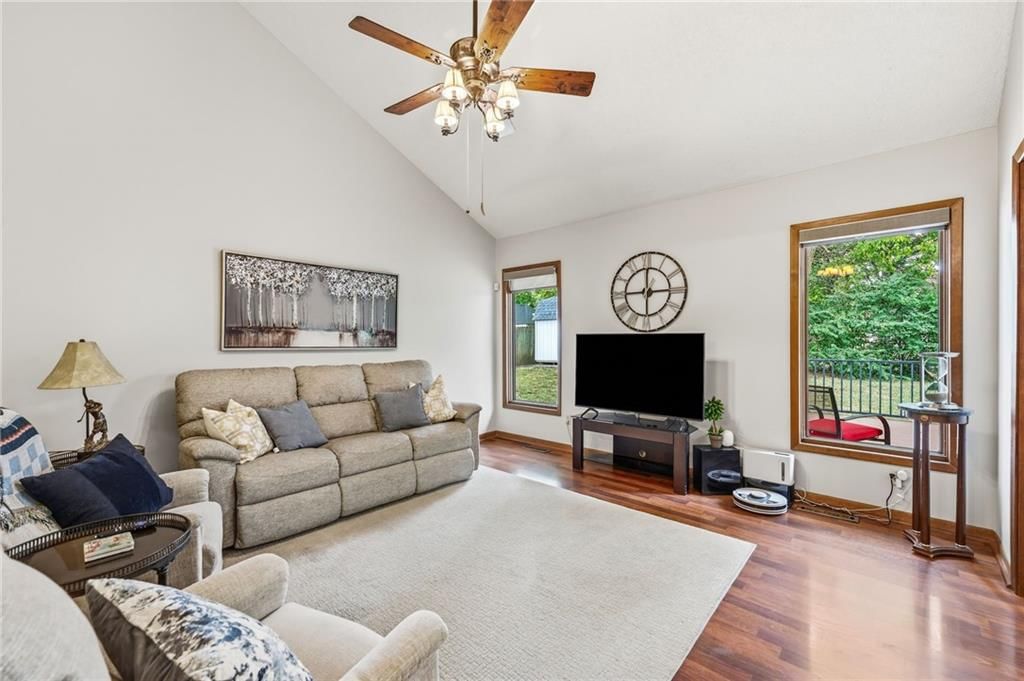 1628 NE WESTWIND Drive — photo 13