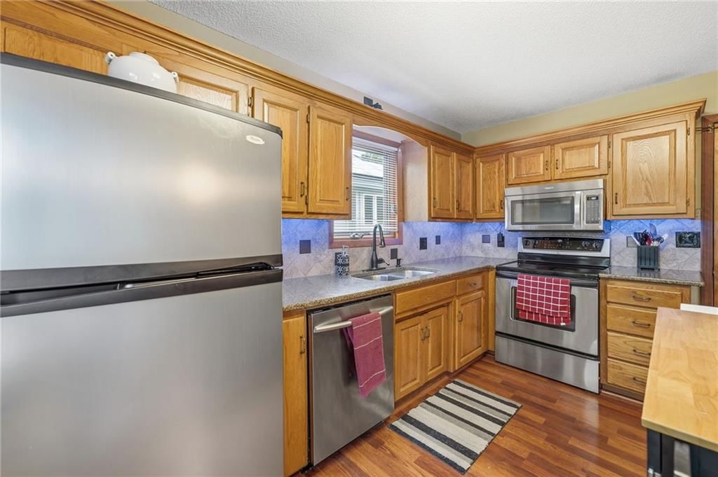 1628 NE WESTWIND Drive — photo 26