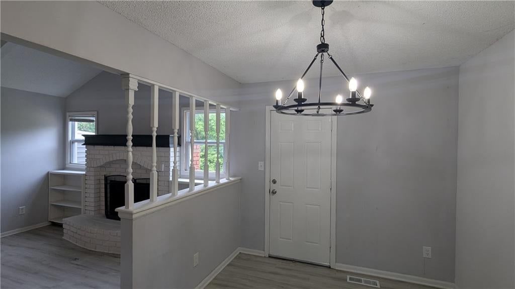 2005 N Plymouth Road — photo 22