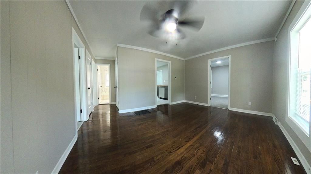 8032 Brooklyn Avenue — photo 8