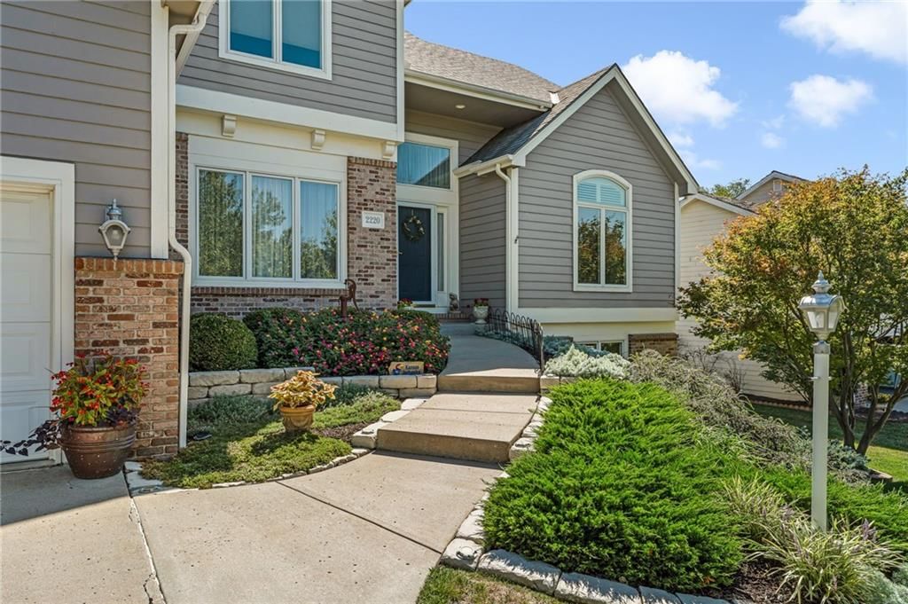 2220 Killarney Court — photo 6