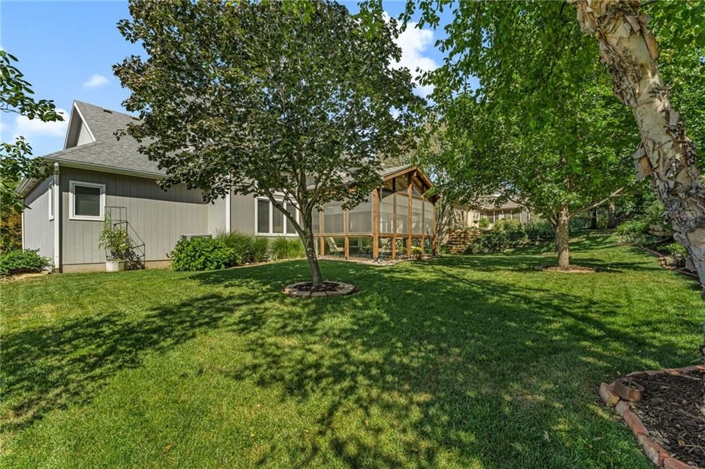 2220 Killarney Court — photo 14
