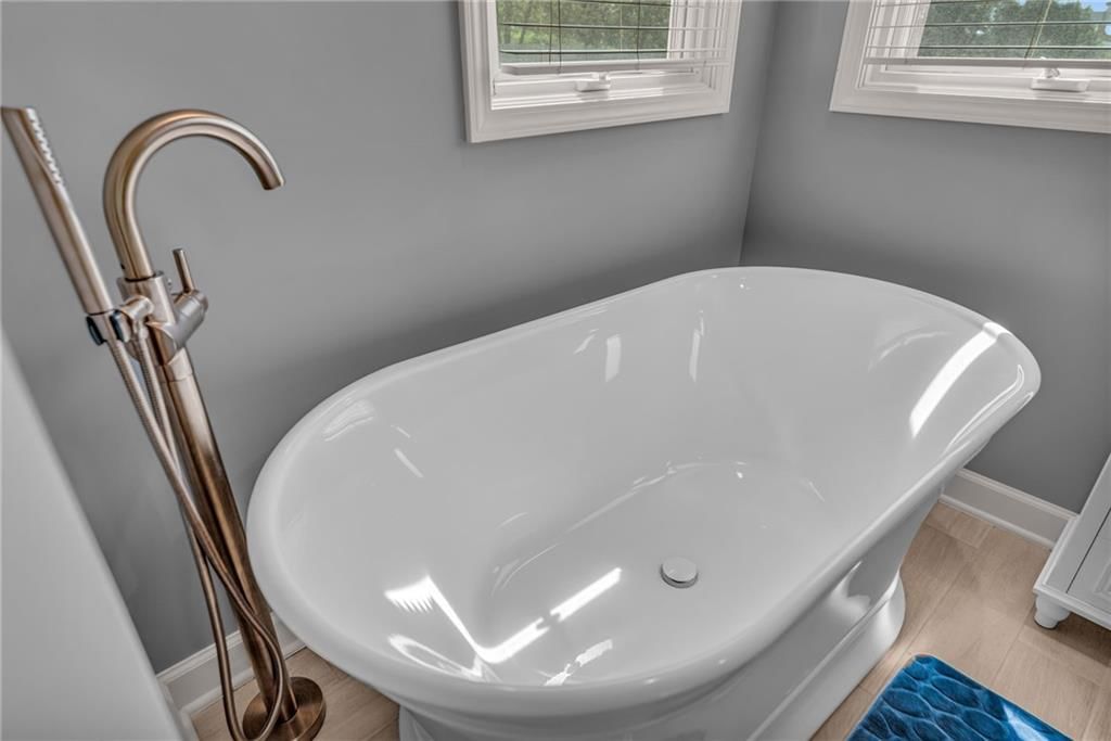 2220 Killarney Court — photo 31