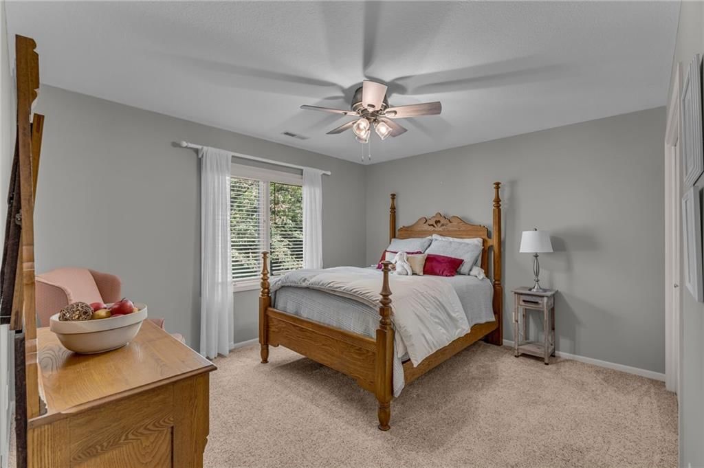 2220 Killarney Court — photo 55