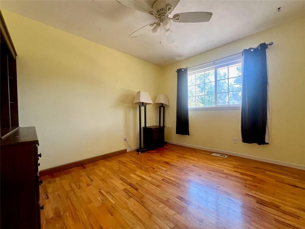 540 Arizona Street — photo 9