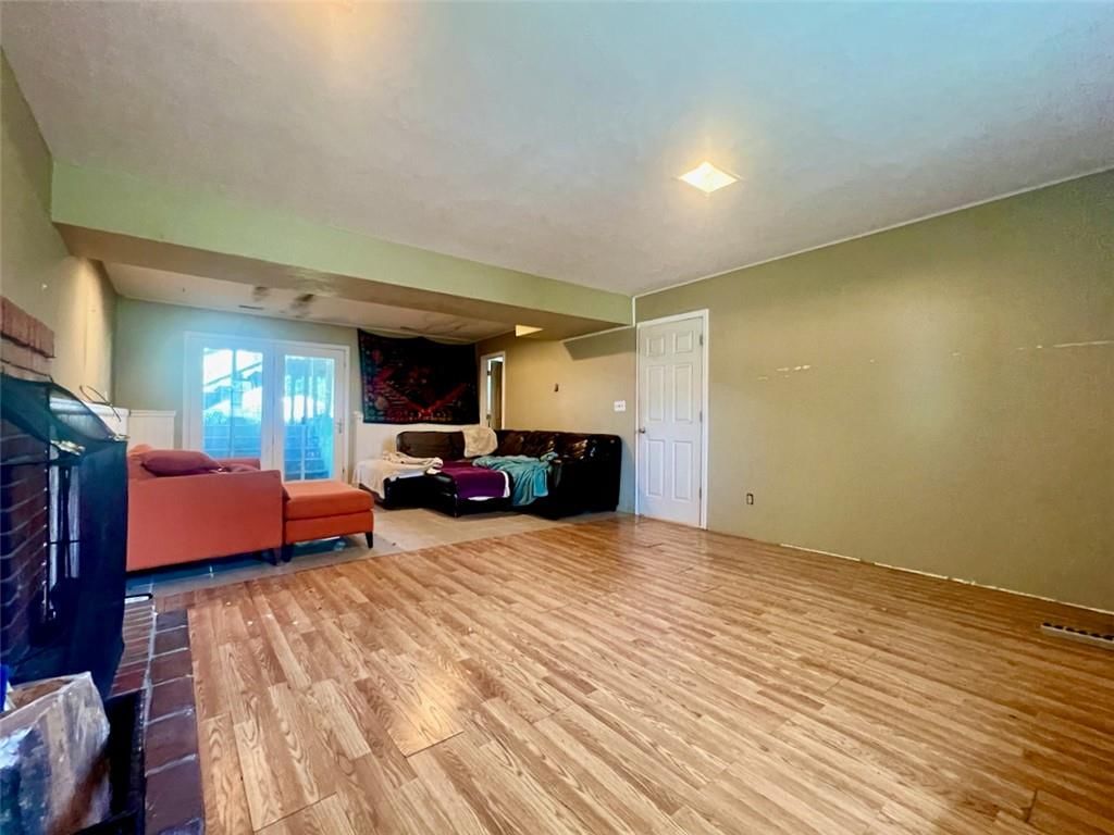 540 Arizona Street — photo 13